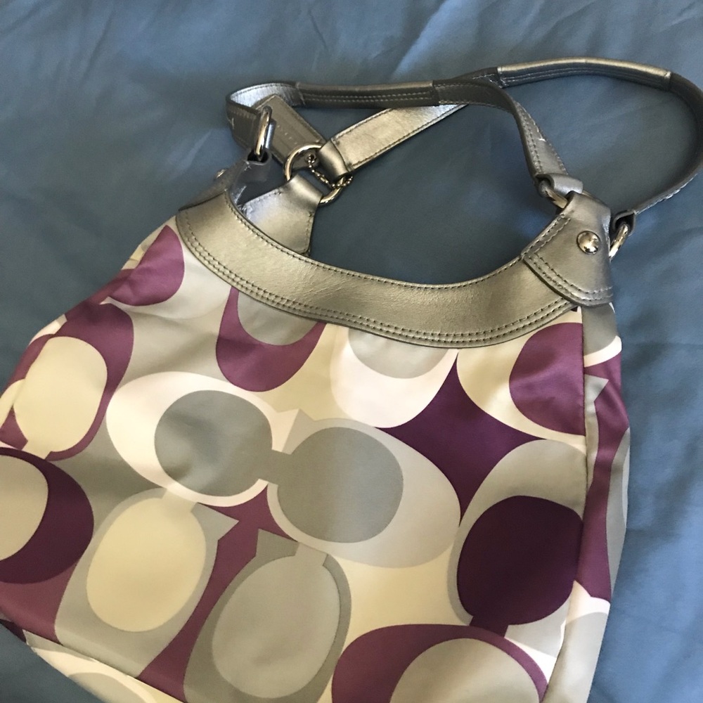 Coach handbag - Picture 2 of 8